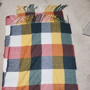 Northern Reflections - Shawl Like/Scarf, Excellent Condition, Very Soft